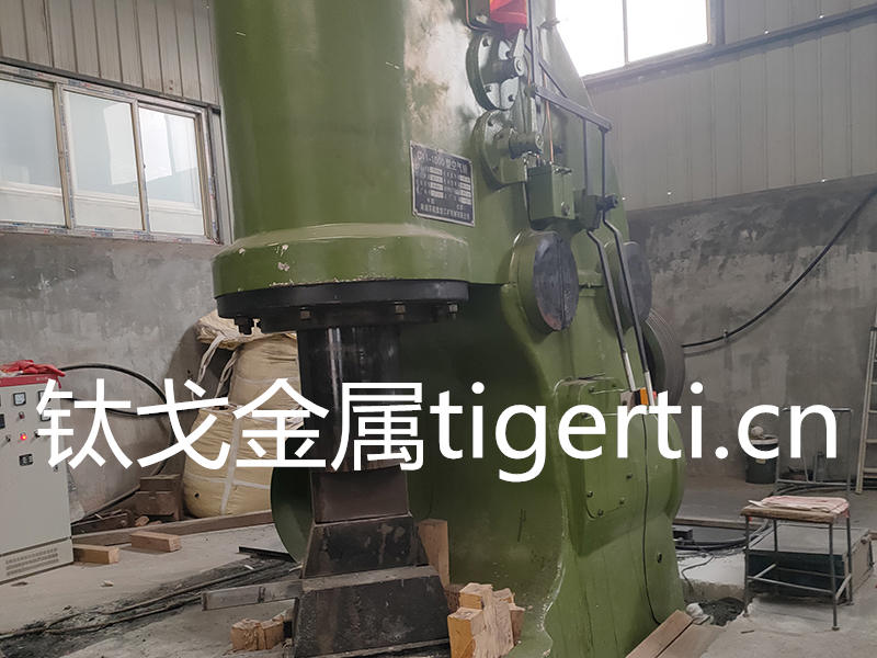 1噸（dūn）空氣（qì）錘