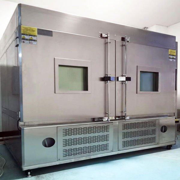 复合（hé）盐雾（wù）试验箱